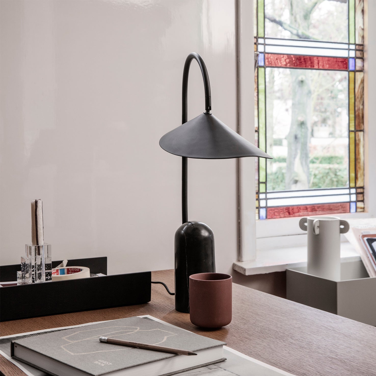 Arum Table Lamp - Lumpaz