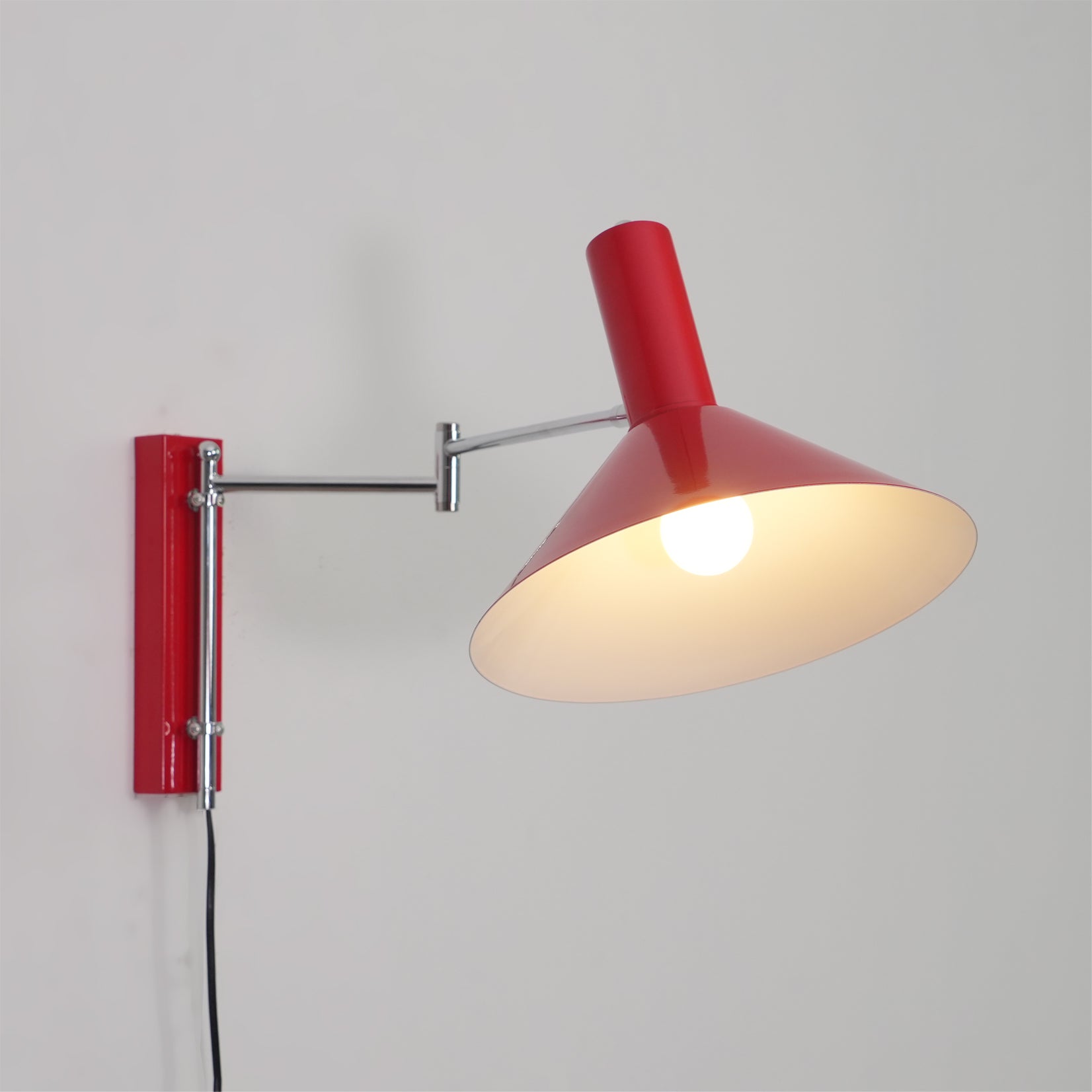 Anvia Plug In Wall Lamp - Lumpaz