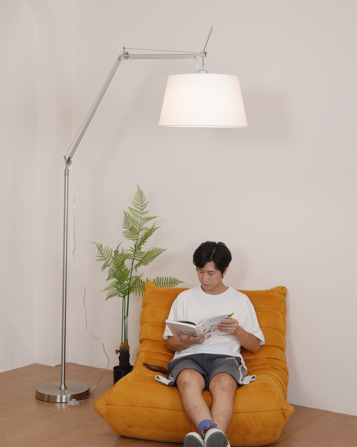 Modern Classic Floor Lamp - Lumpaz