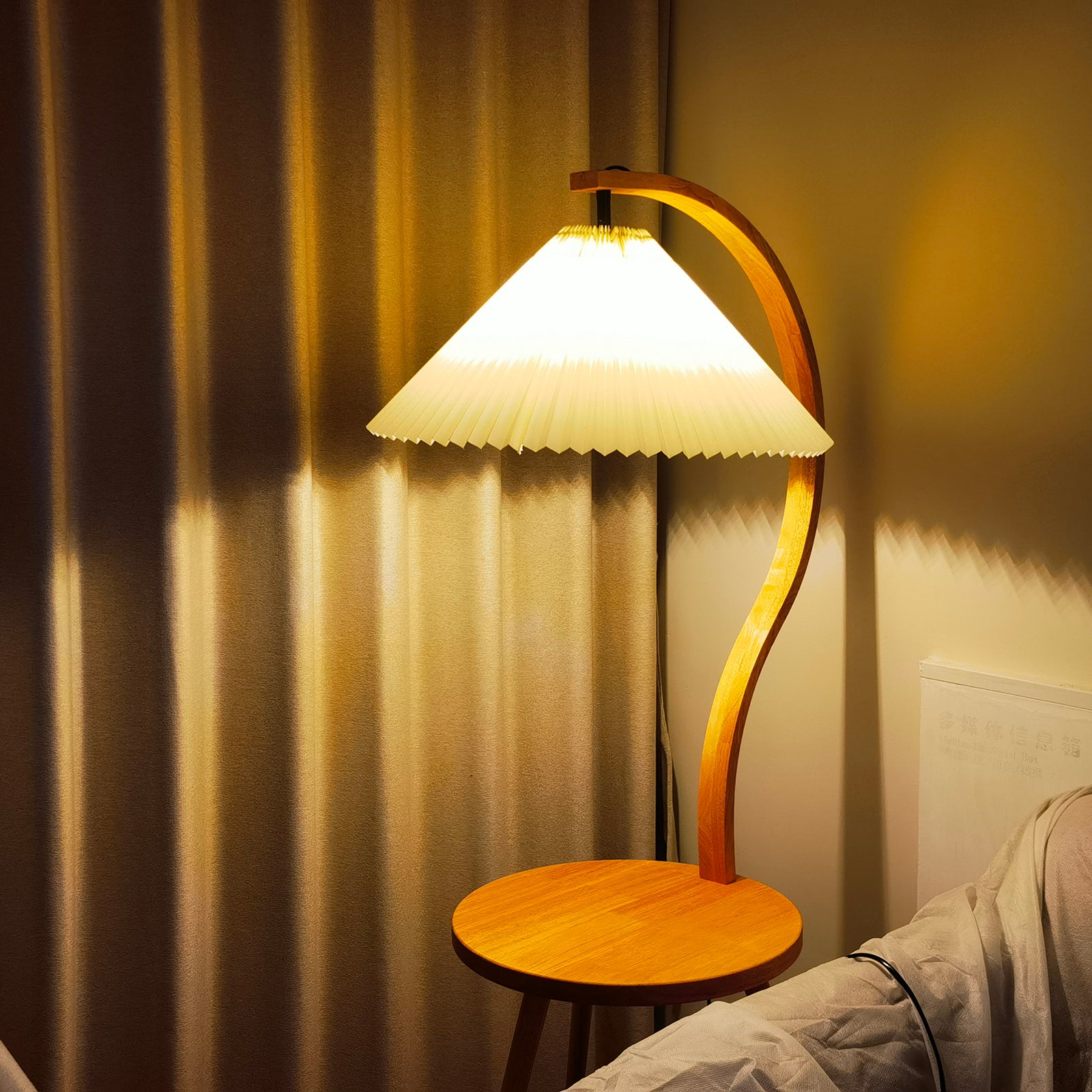 Caprani Tray Floor Lamp - Lumpaz