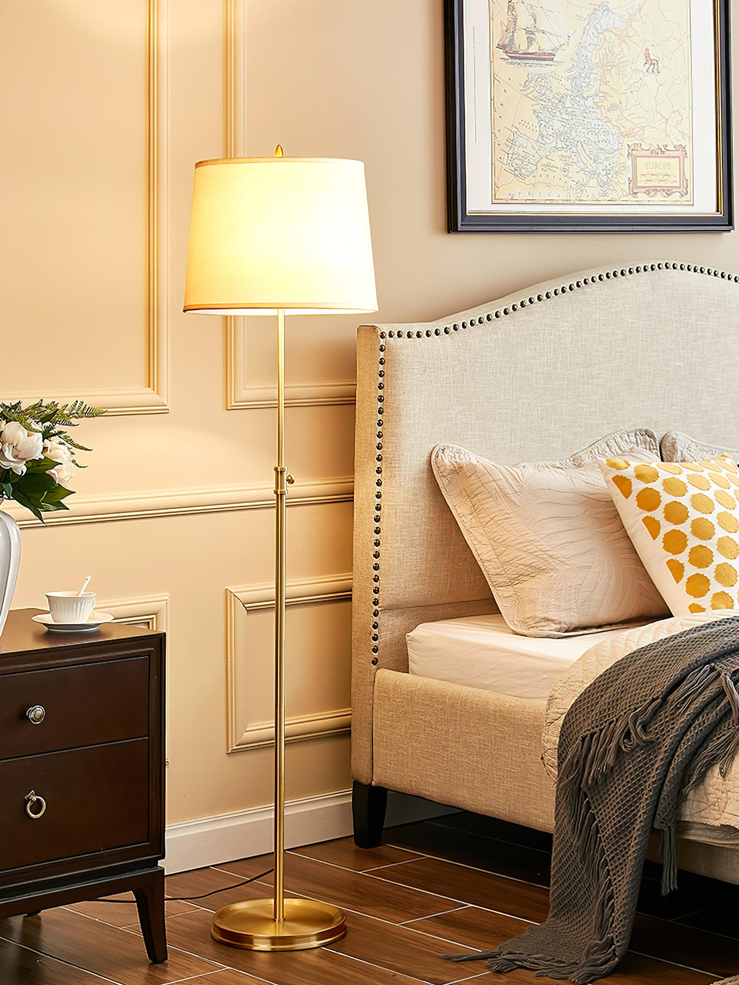 Bryant Floor Lamp - Lumpaz