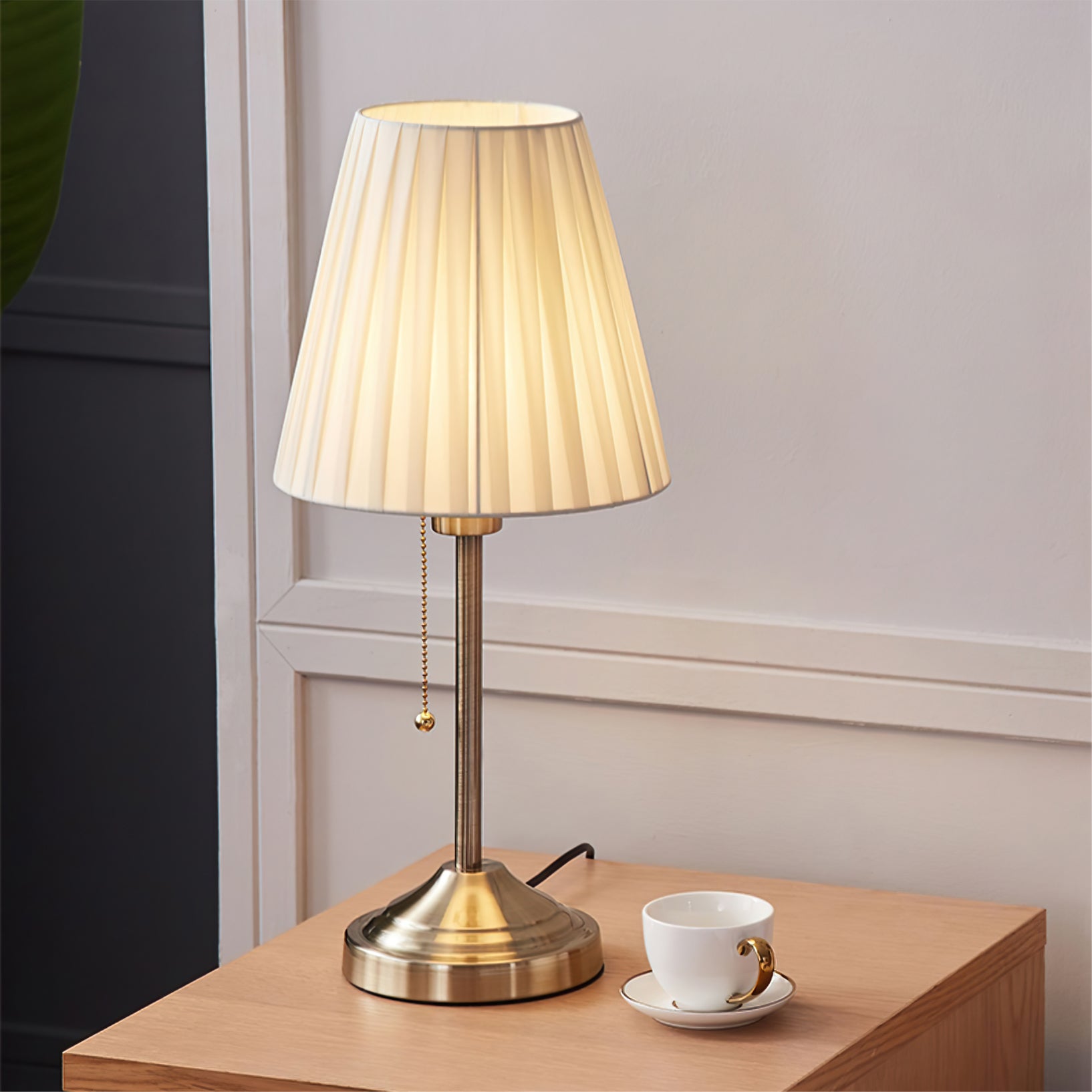 Arstid Table Lamp - Lumpaz