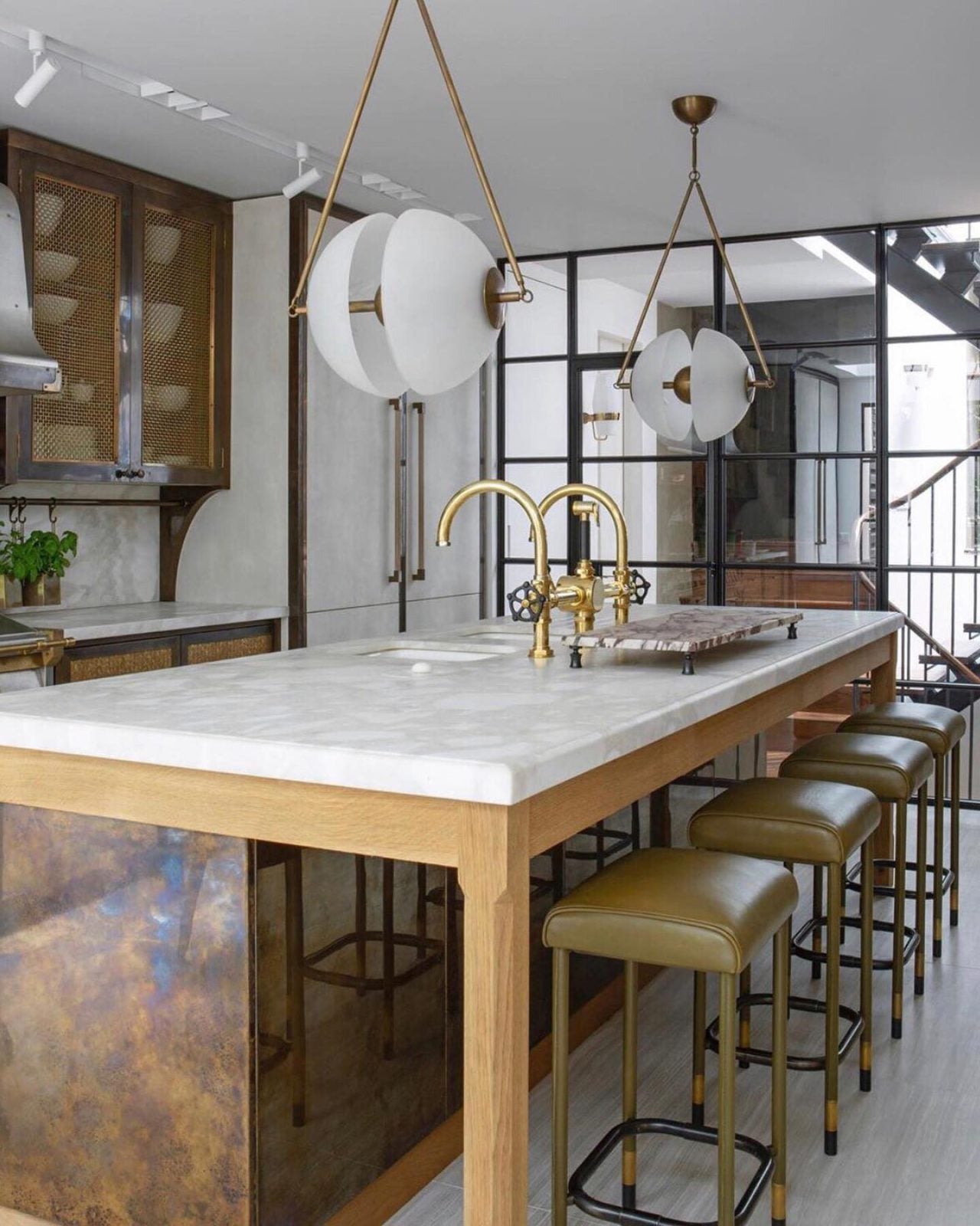 Oyster Glass Pendant Lamp - Lumpaz