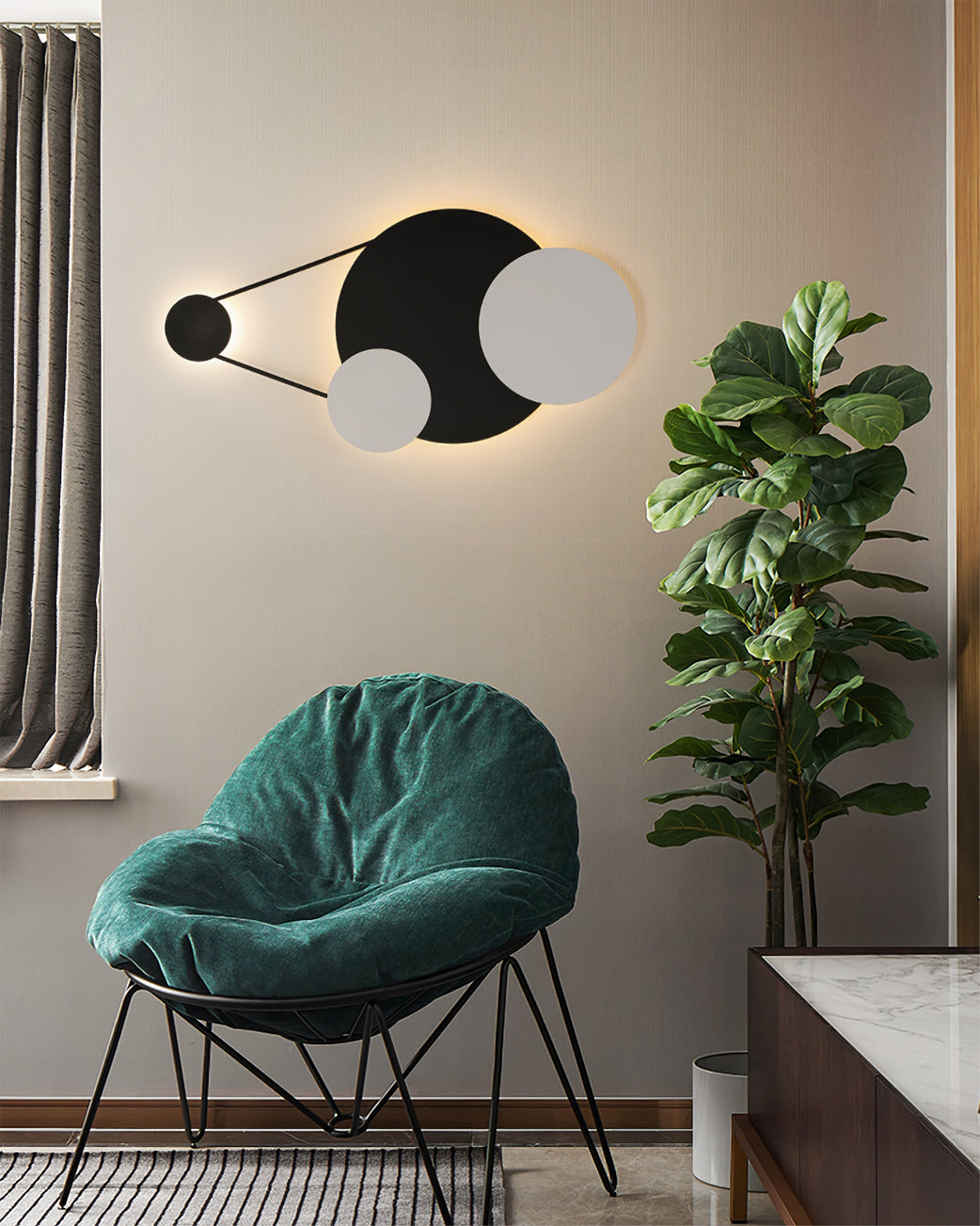 Vertical Trio Wall Lamp - Lumpaz