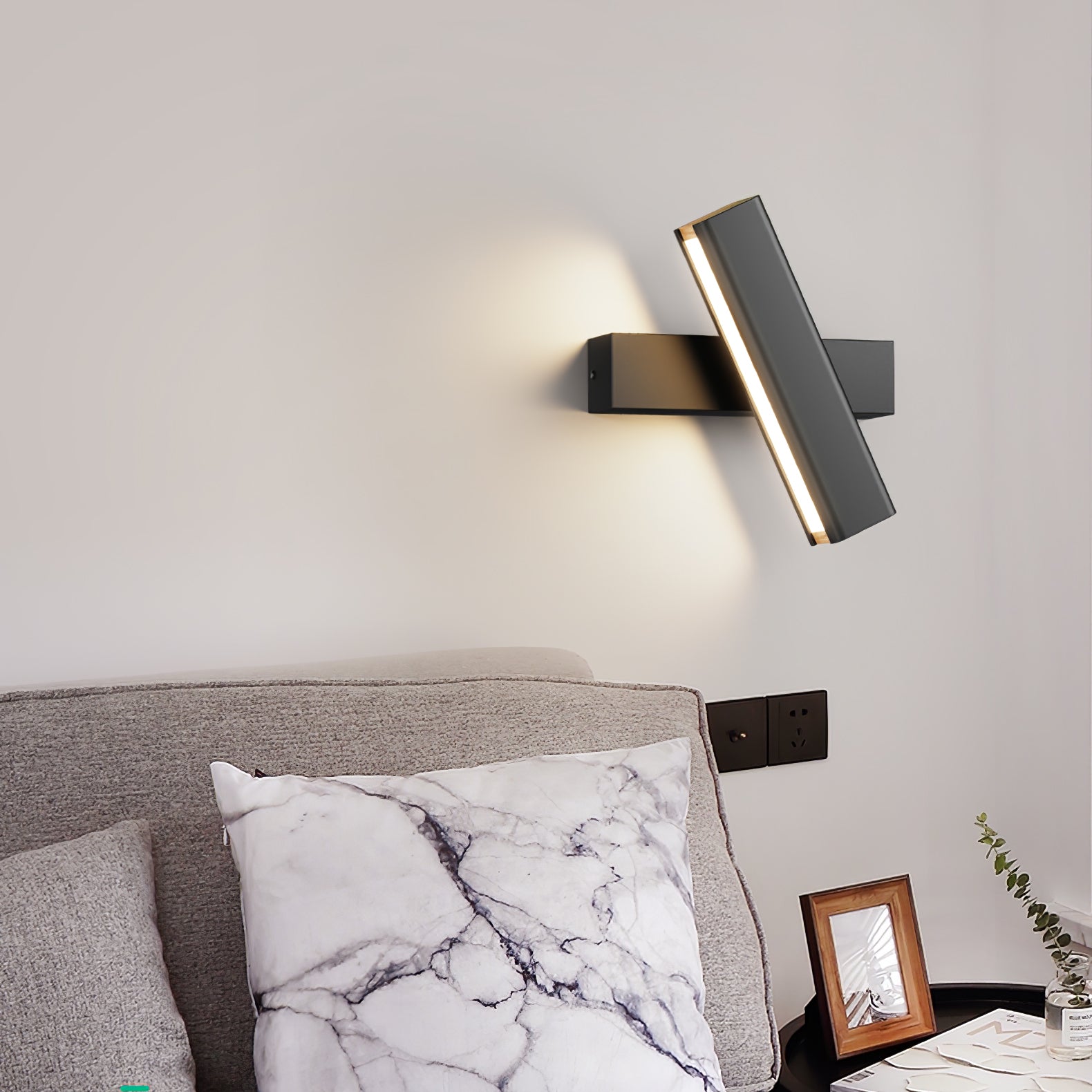 Clasp Wall Lamp - Lumpaz
