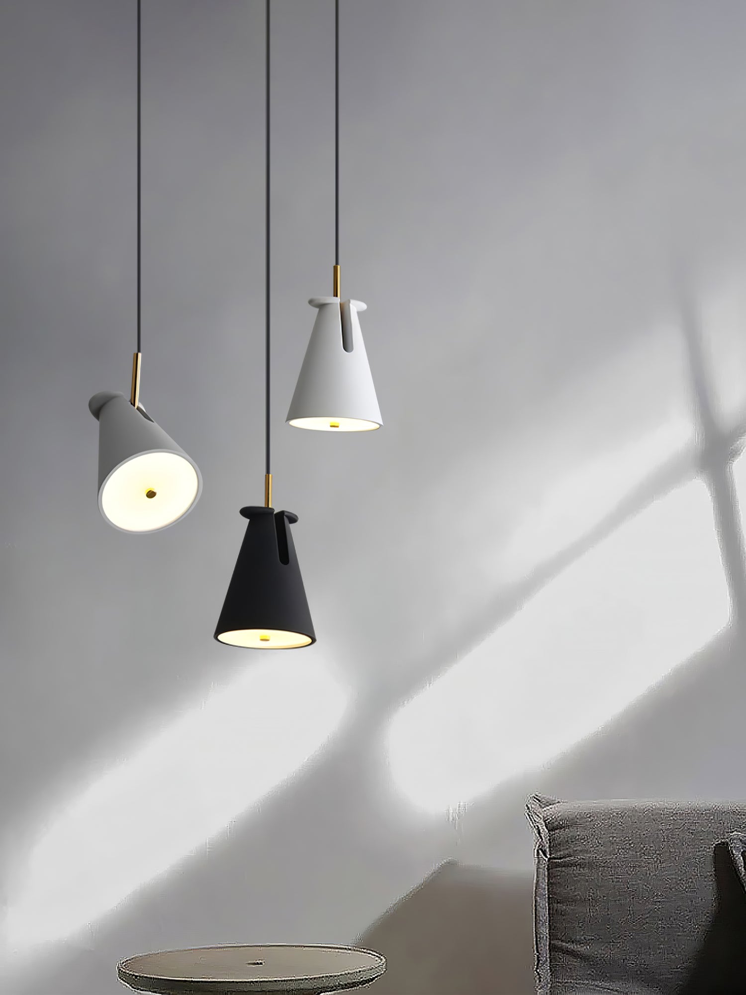 Kettle Resin Pendant Lamp - Lumpaz