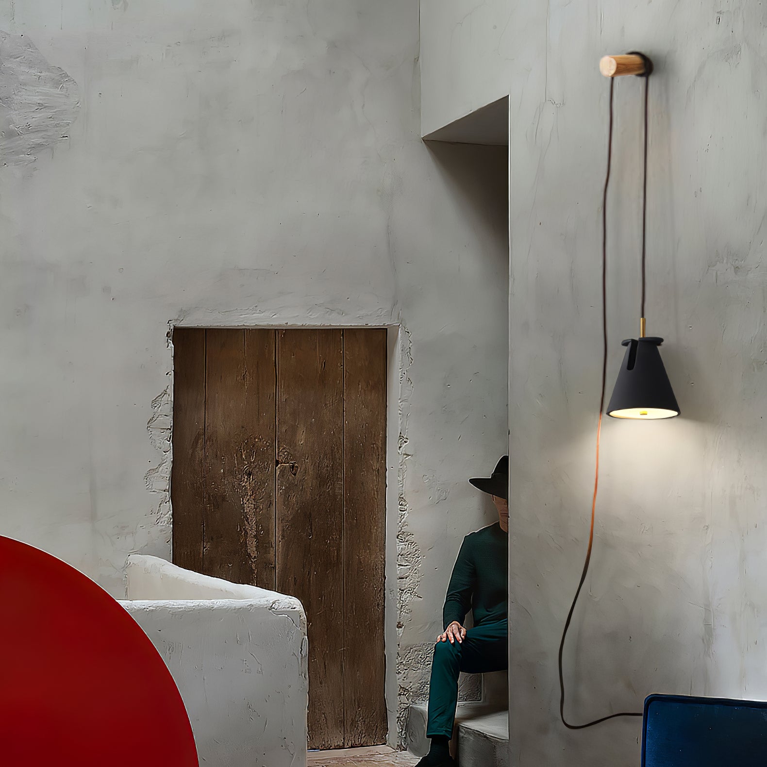 Kettle Resin Pendant Lamp - Lumpaz