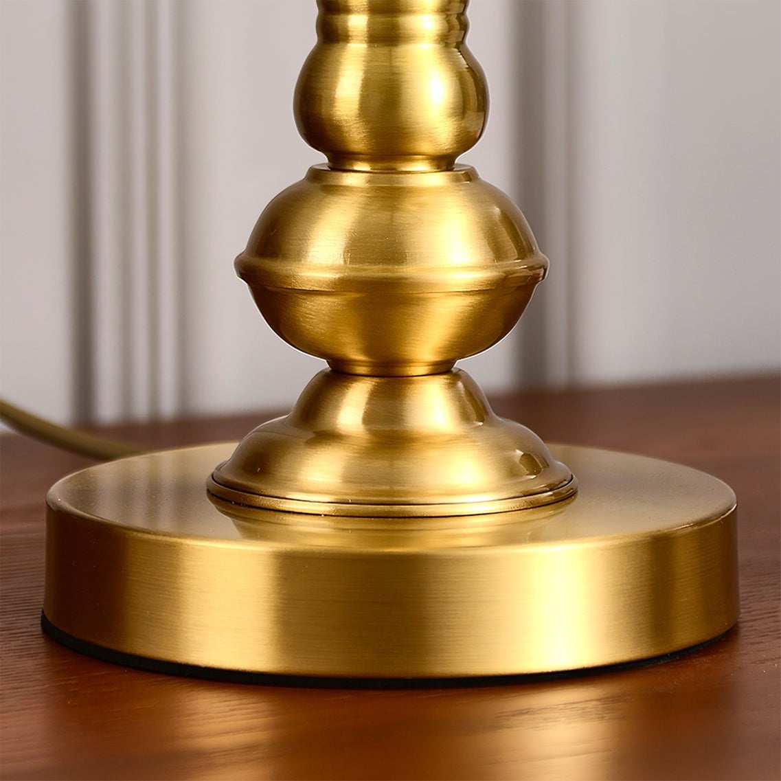 Tomyeus Brass Table Lamp - Lumpaz
