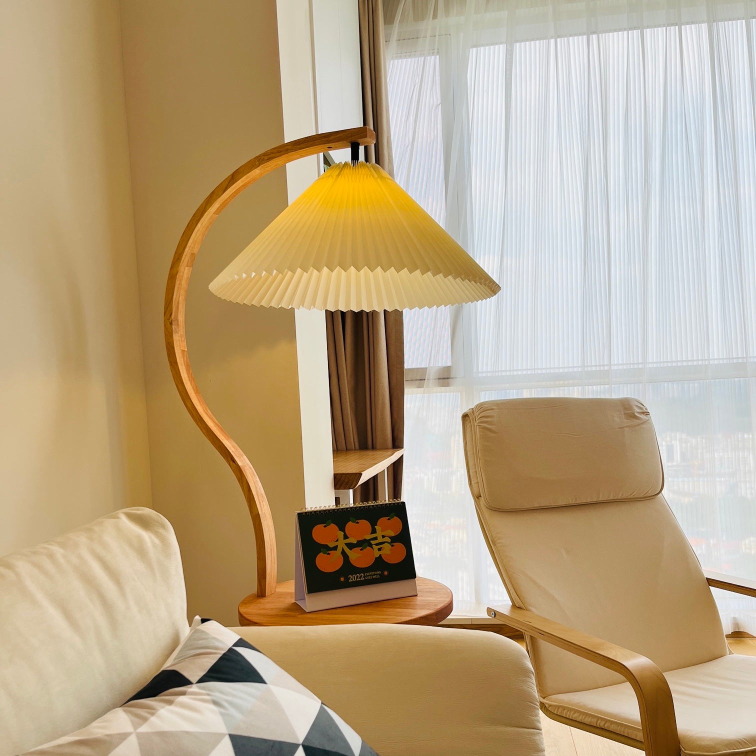 Caprani Tray Floor Lamp - Lumpaz