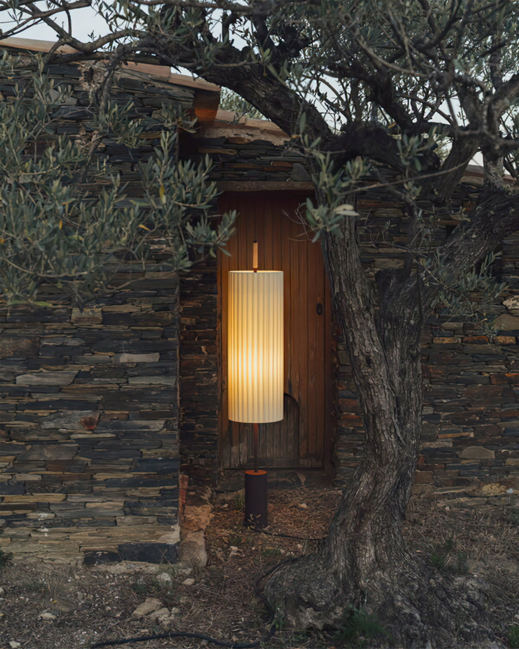 Dorica Floor Lamp - Lumpaz