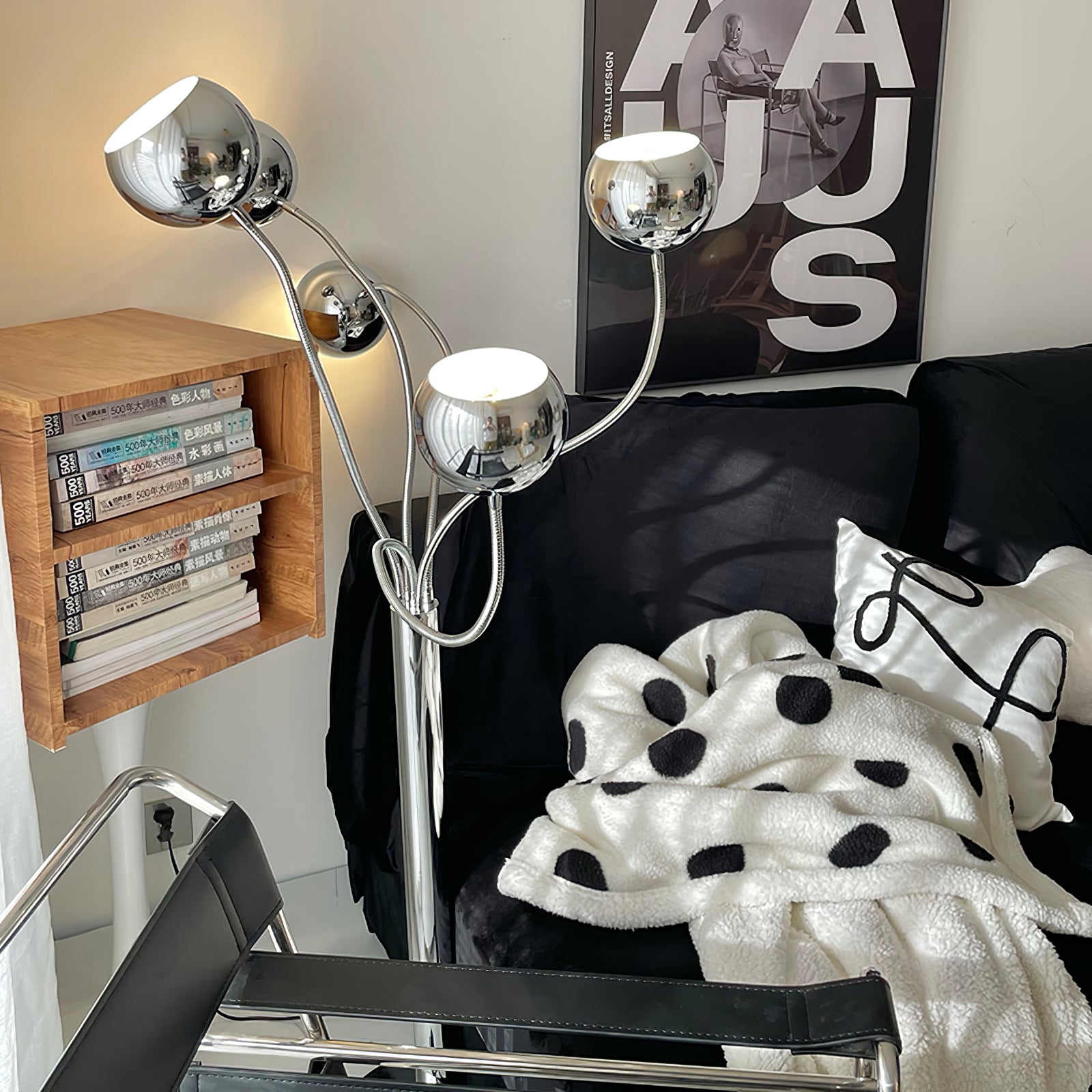 Eyeball Floor Lamp - Lumpaz