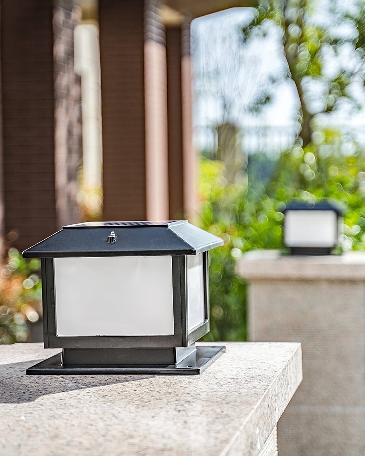 Triton Table Lamp - Lumpaz