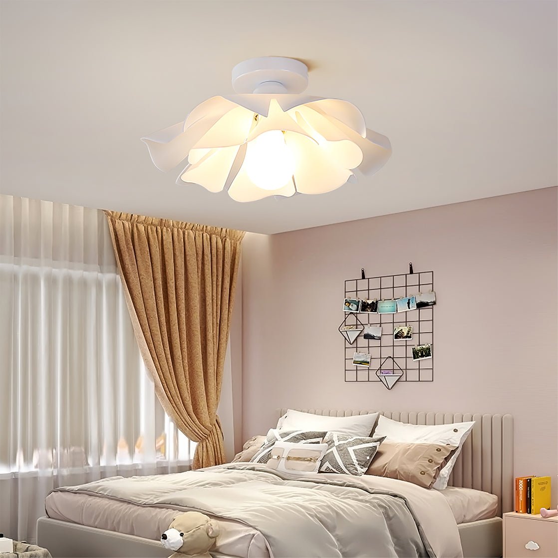 Nightbloom Ceiling Lamp - Lumpaz