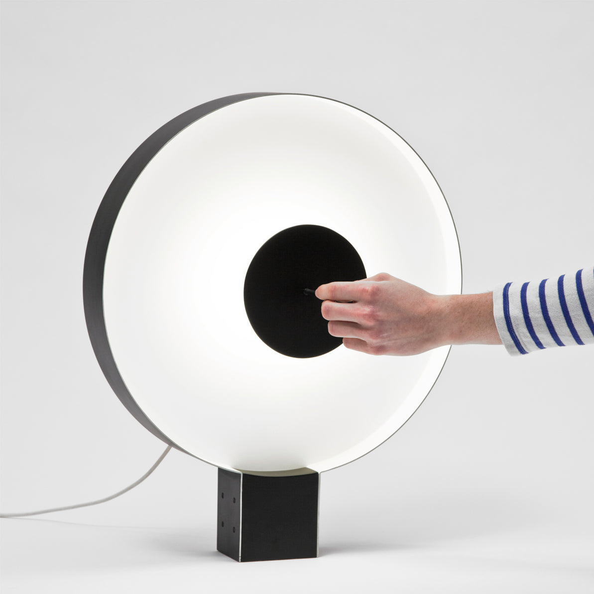 Round Flying Saucer Table Lamp - Lumpaz