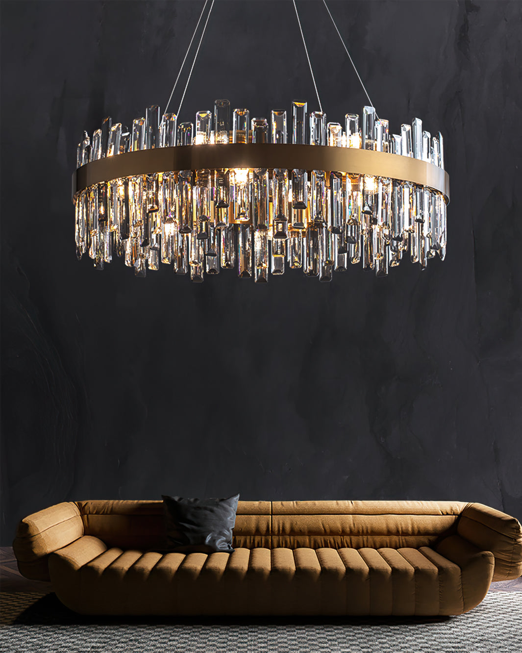 Crystal Statement Chandelier - Lumpaz