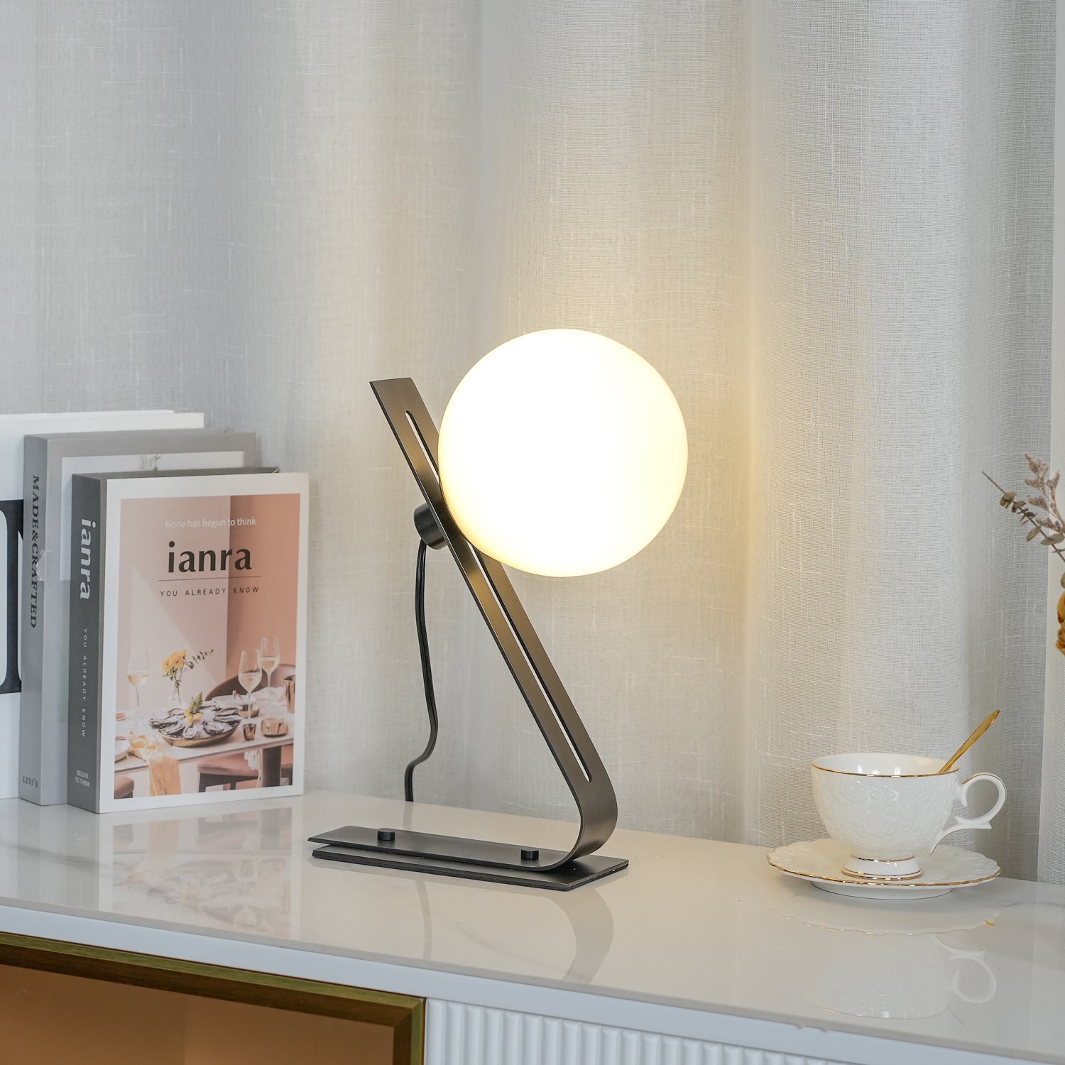 Arandela Table Lamp - Lumpaz