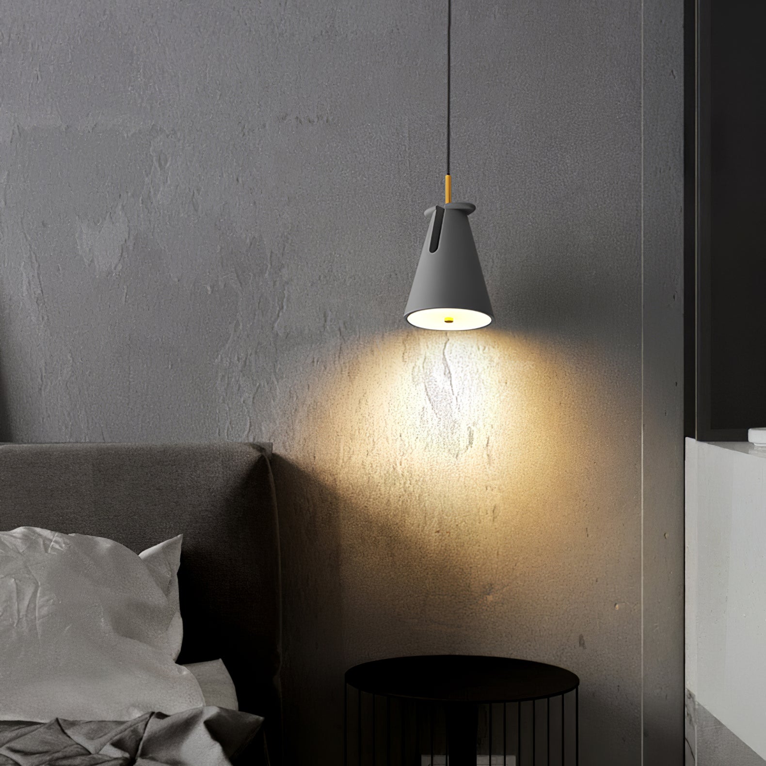 Kettle Resin Pendant Lamp - Lumpaz