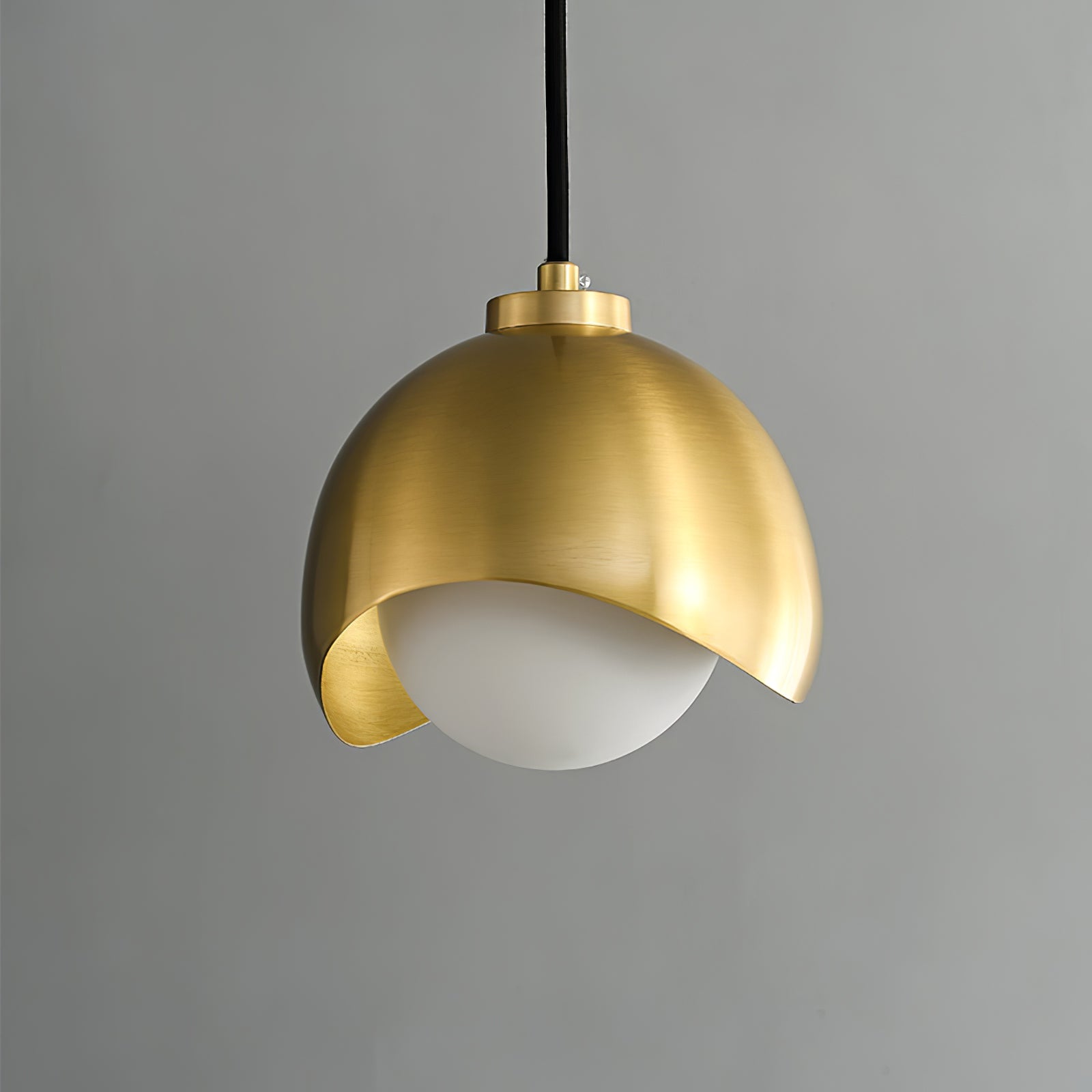 Helmet Pendant Lamp - Lumpaz