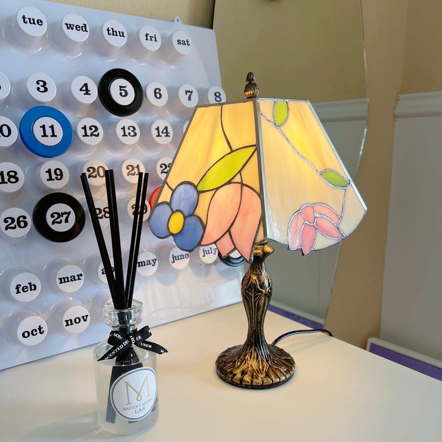 Tiffany Table Lamp - Lumpaz