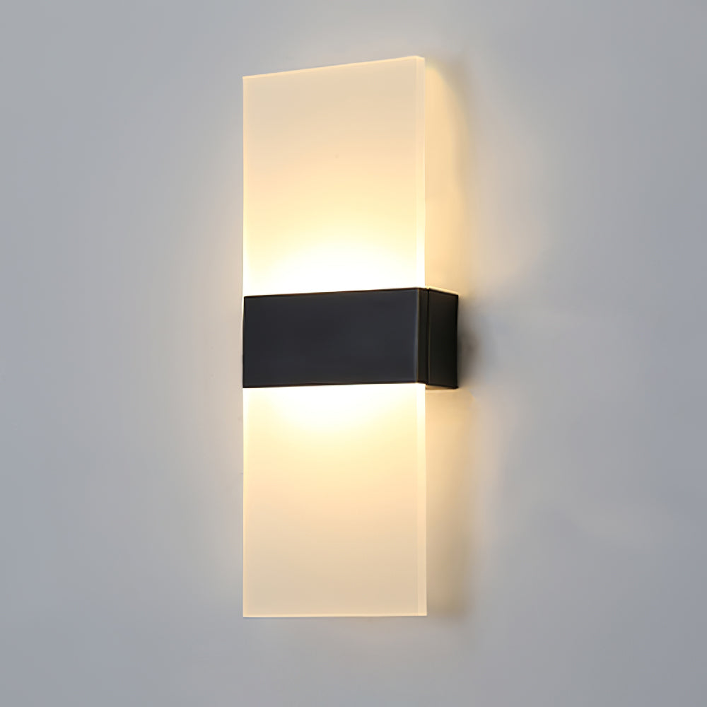 Jenks Wall Lamp - Lumpaz