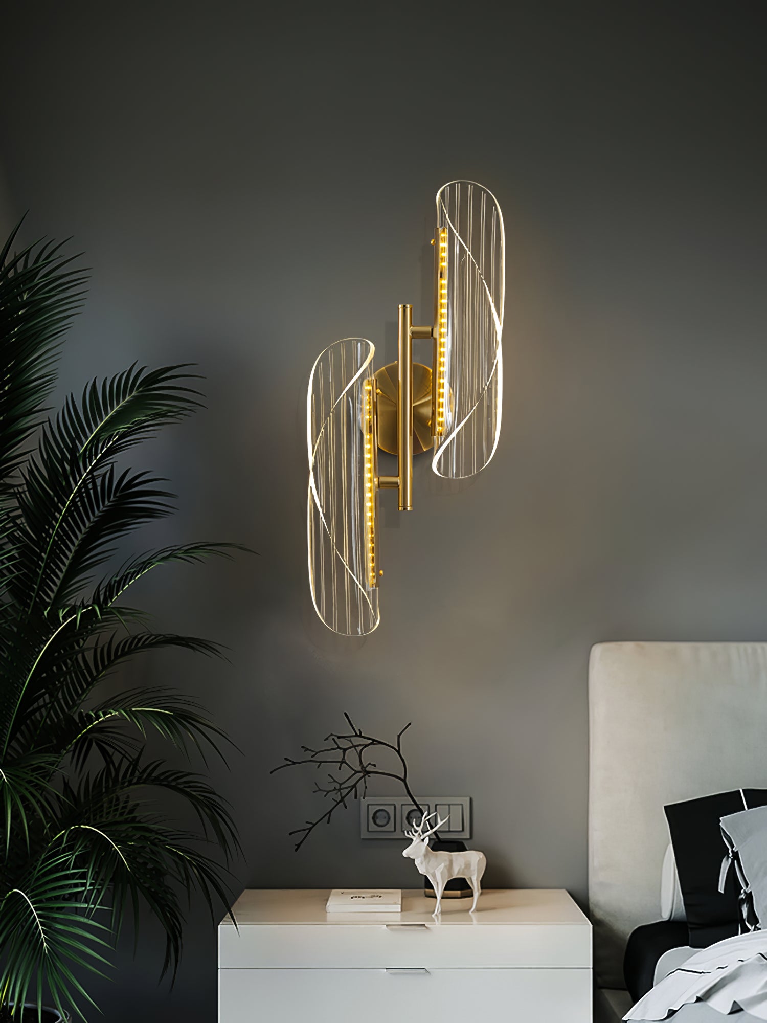 Hershal Luxe Wall Lamp - Lumpaz