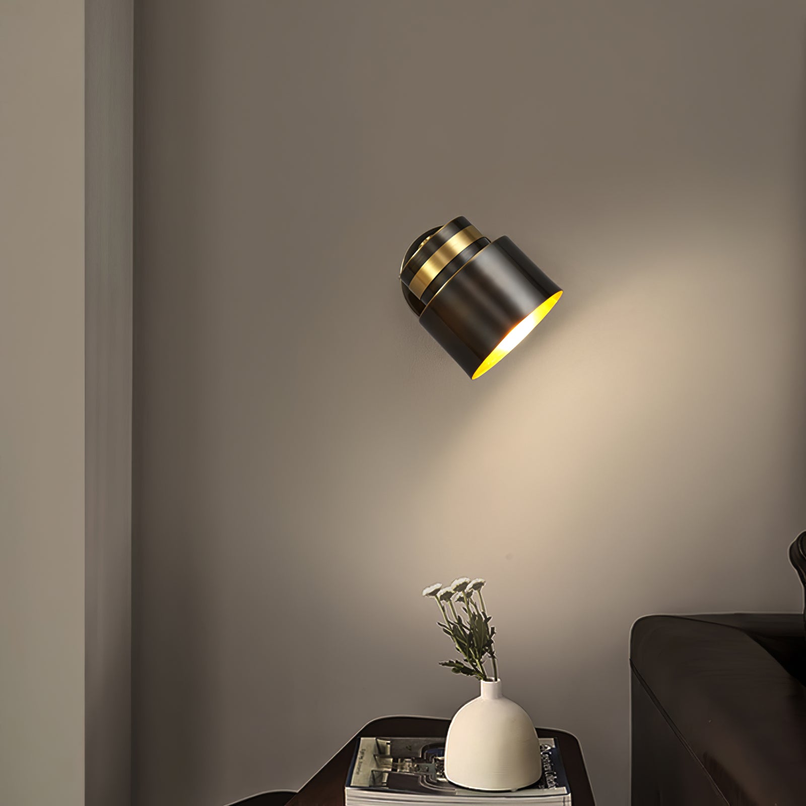 Brass Cylinder Wall Lamp - Lumpaz