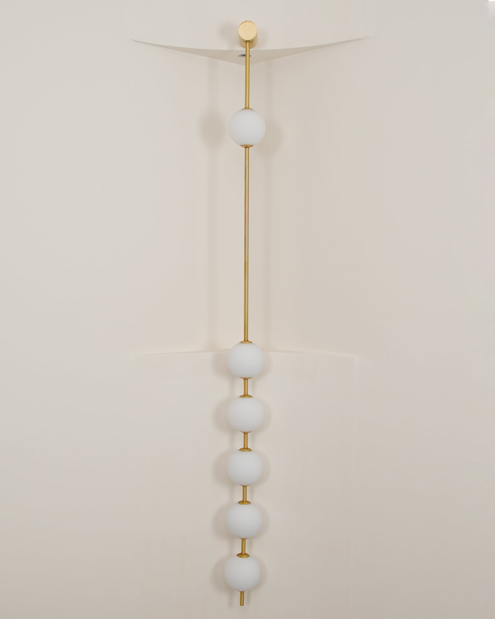 Vertical Balls Wall Lamp - Lumpaz