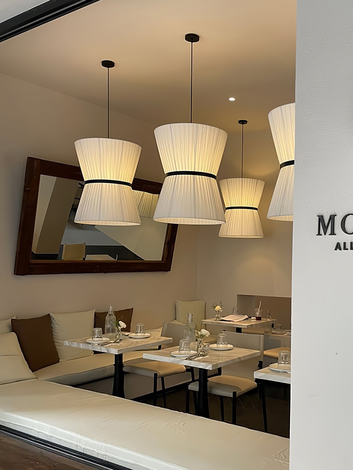 Folie Pendant Light - Lumpaz