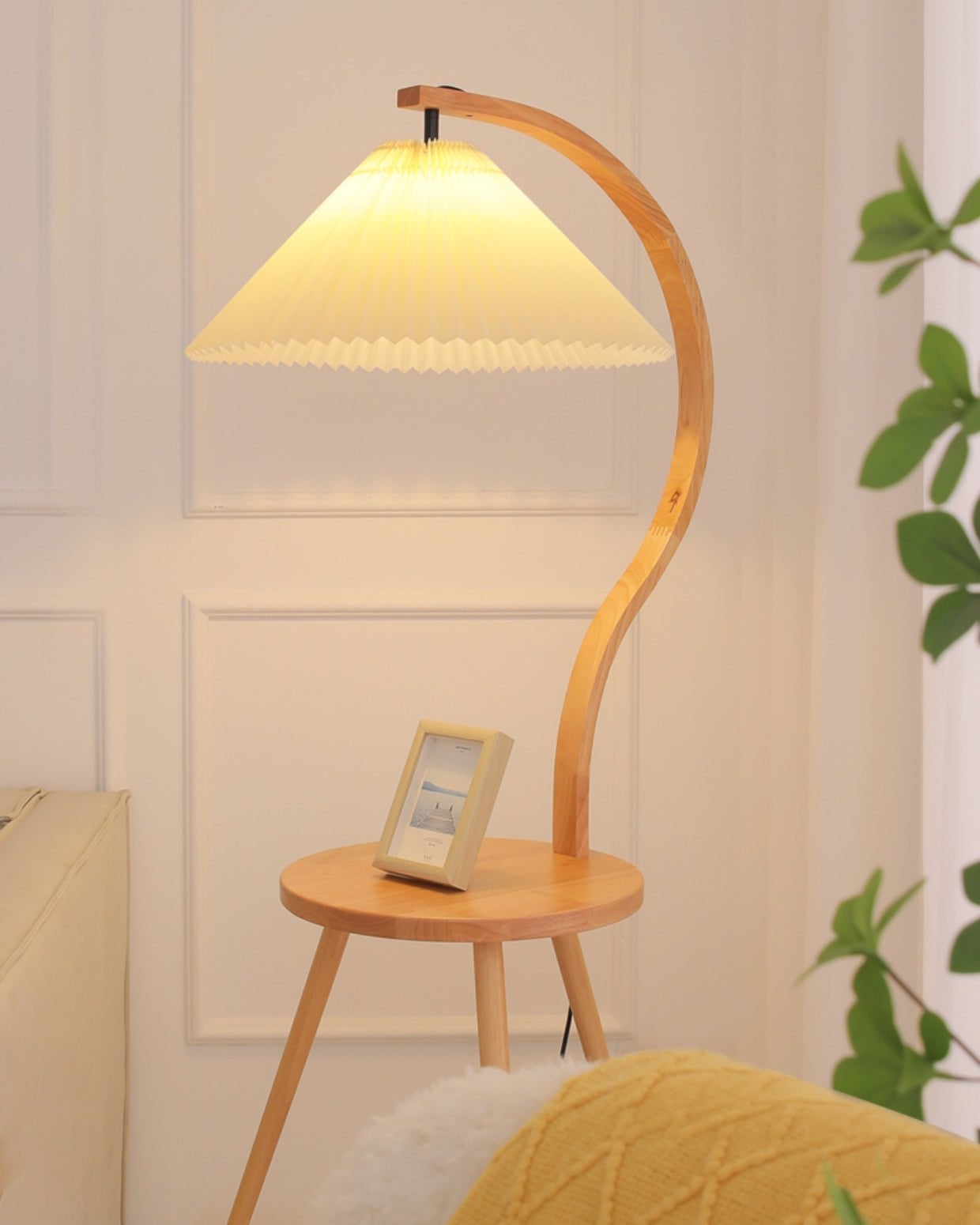Caprani Tray Floor Lamp - Lumpaz