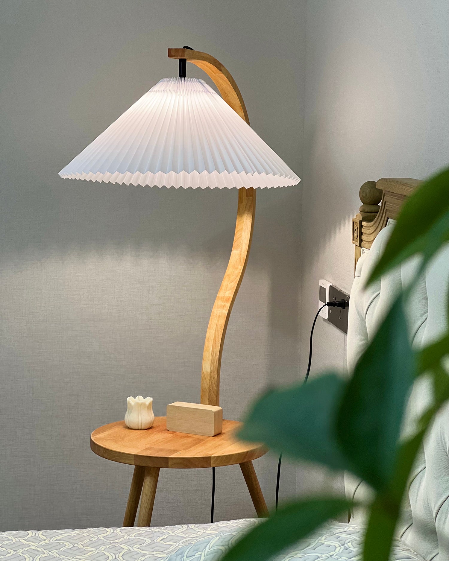 Caprani Tray Floor Lamp - Lumpaz