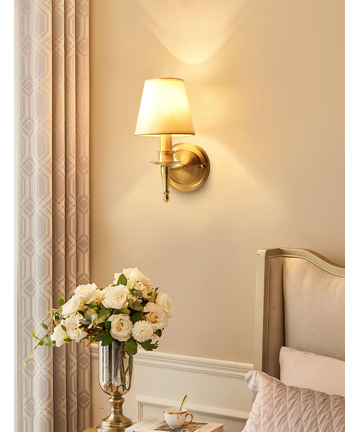 Antique Brass Wall Lamp - Lumpaz