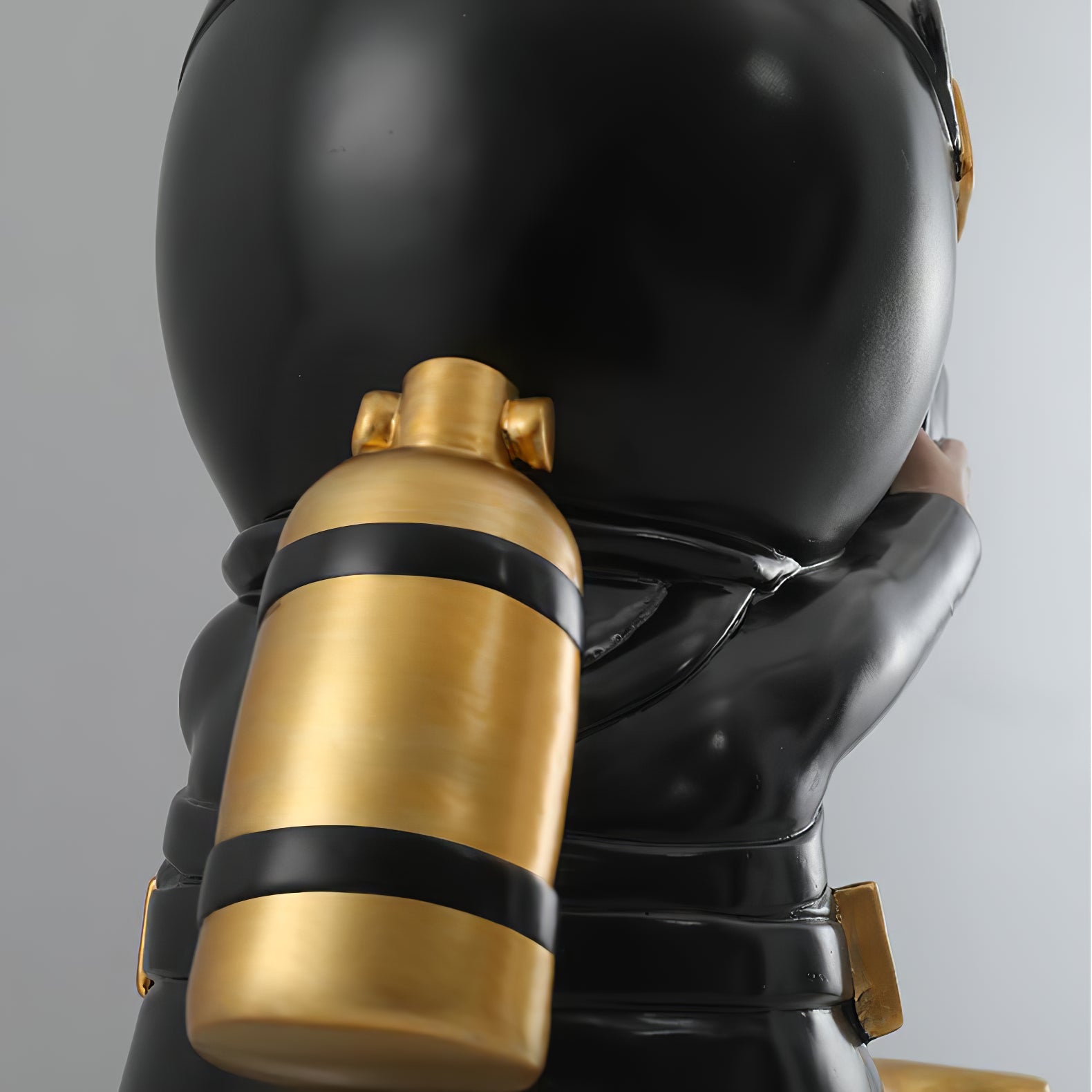 Diver Table Lamp - Lumpaz
