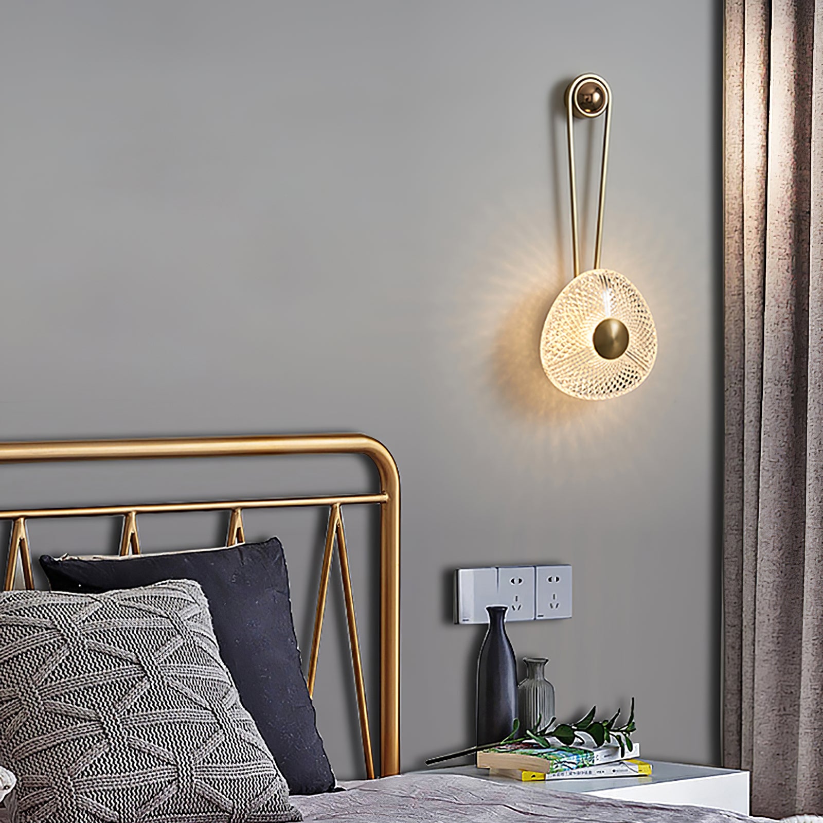 Arteriors Wall Lamp - Lumpaz