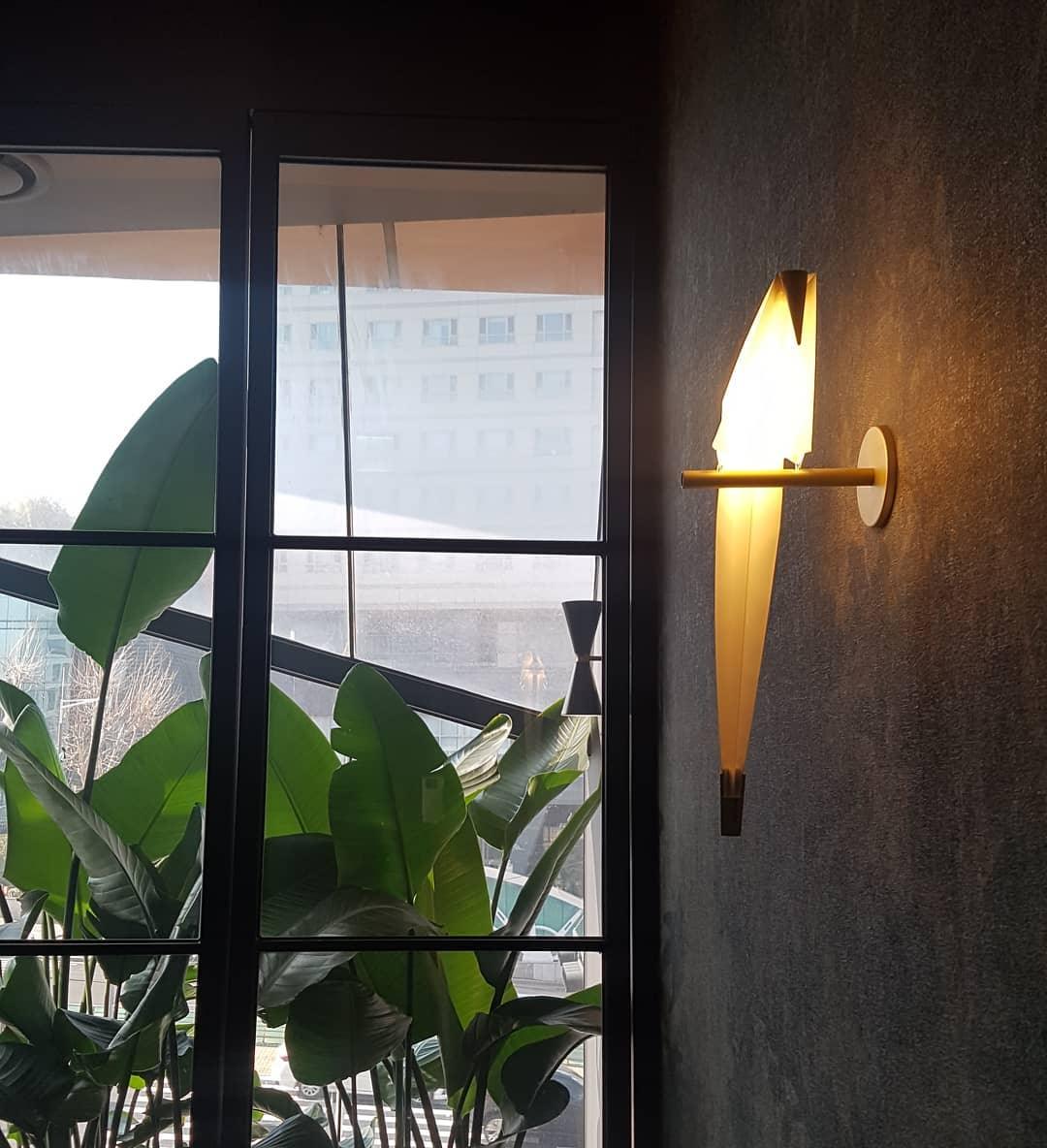 Perching Bird Wall Lamp - Lumpaz