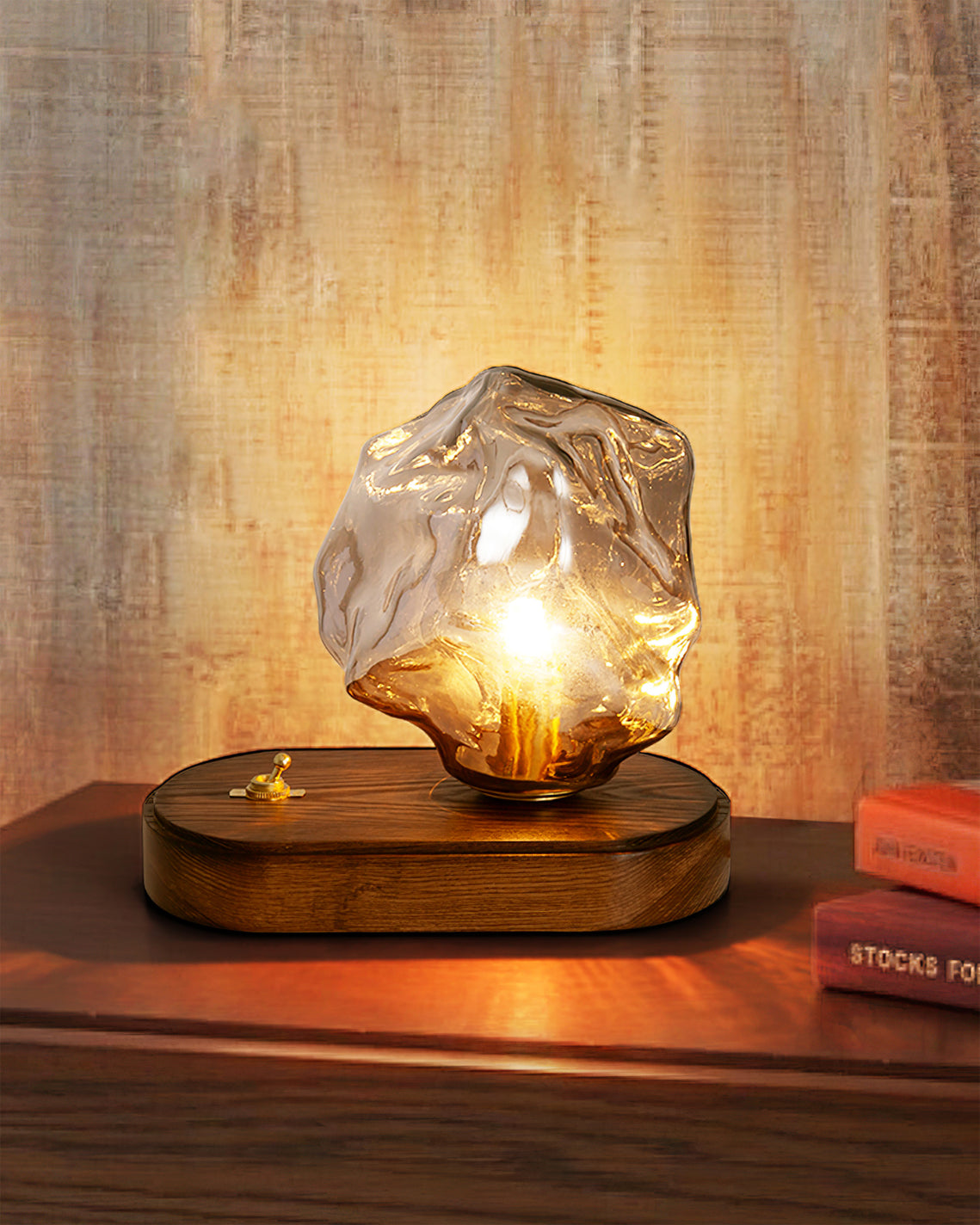 Ice Inspired Table Lamp - Lumpaz