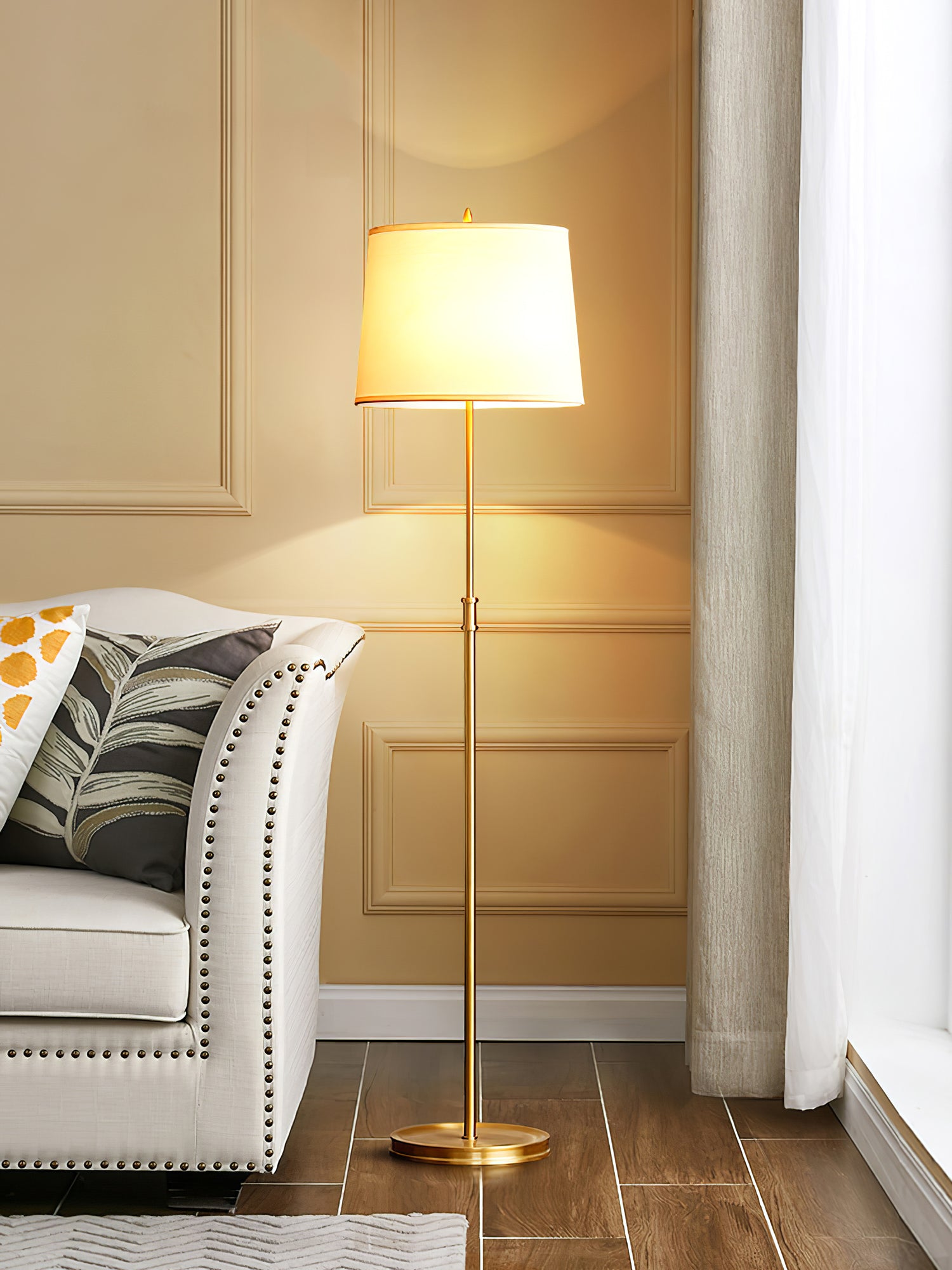 Bryant Floor Lamp - Lumpaz