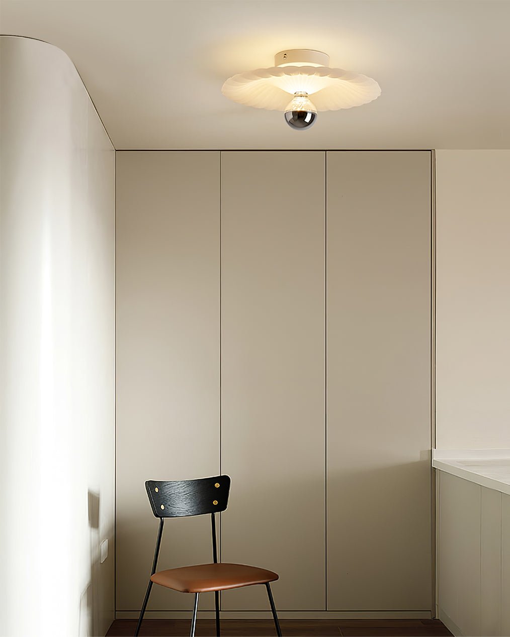 Pleated Ceiling Lamp - Lumpaz