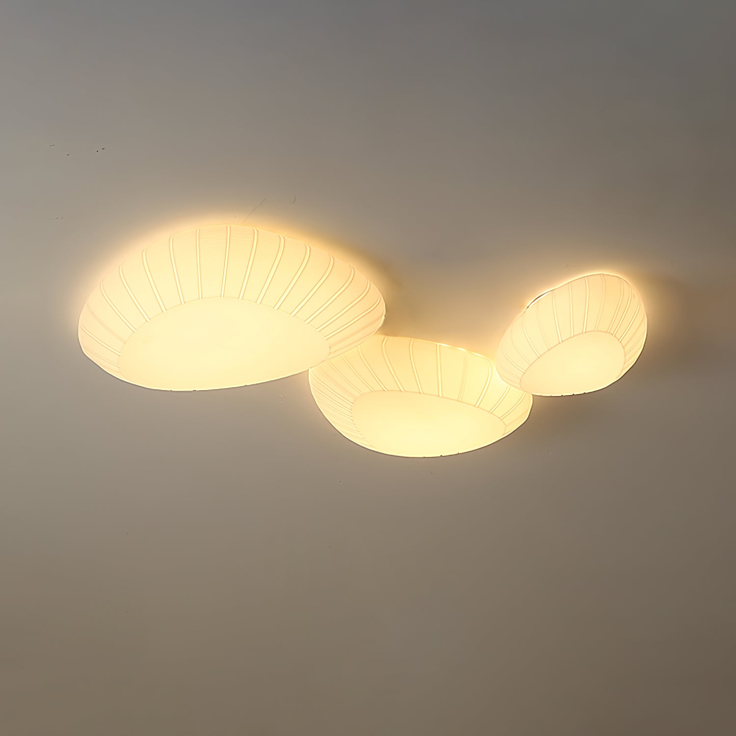 Cobblestone Ceiling Lamp - Lumpaz