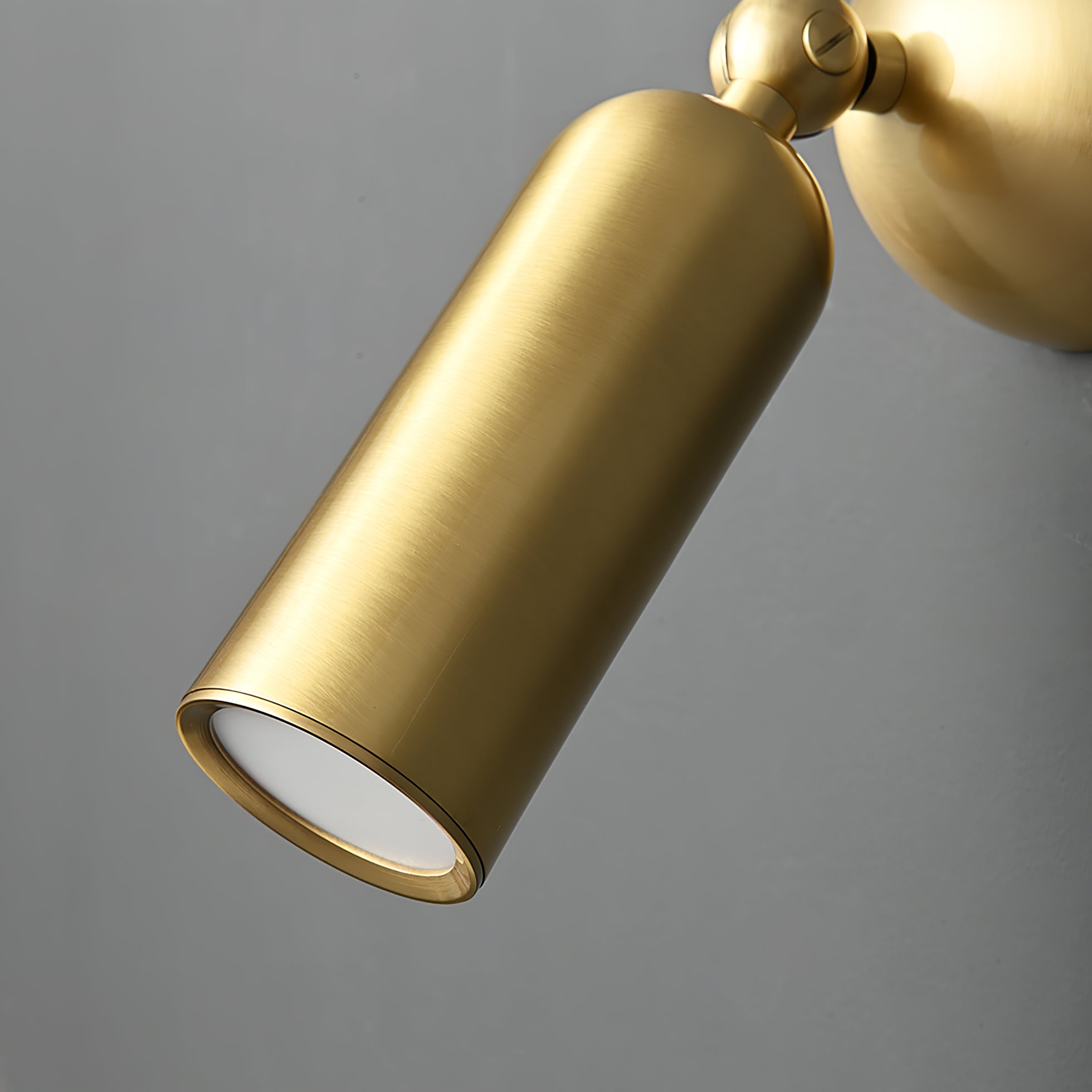 Madame Dome Wall Lamp - Lumpaz
