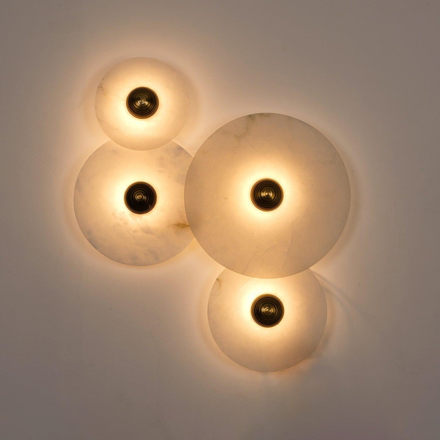 Round Alabaster Wall Lamp - Lumpaz