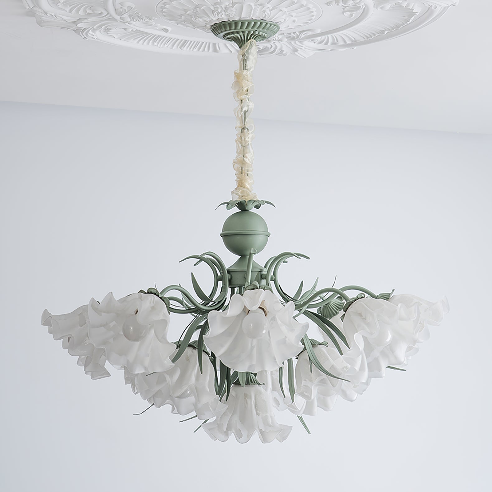 Tole Chandelier - Lumpaz