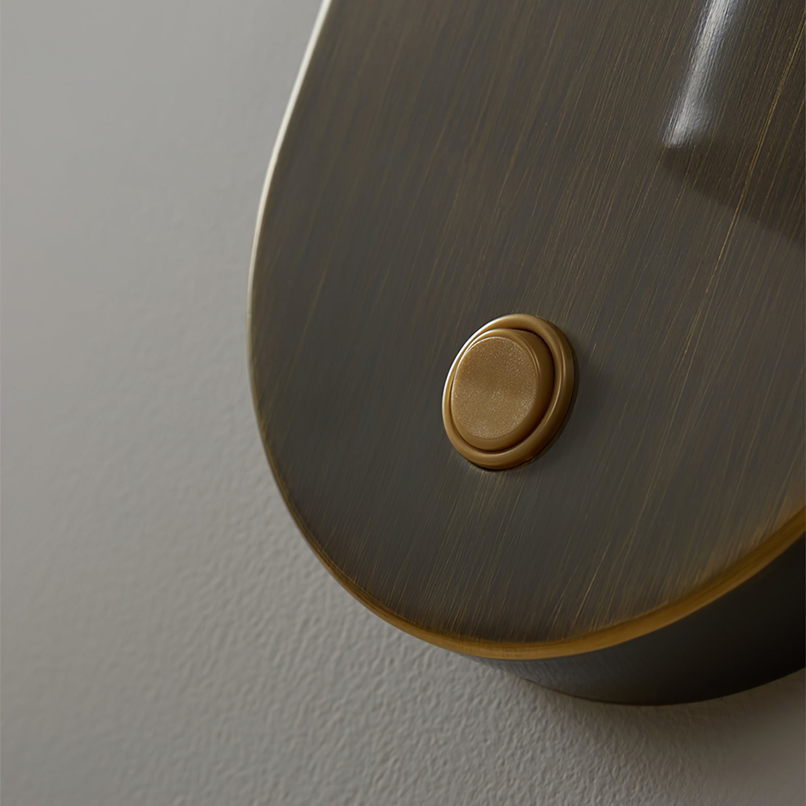 Brass Cylinder Wall Lamp - Lumpaz