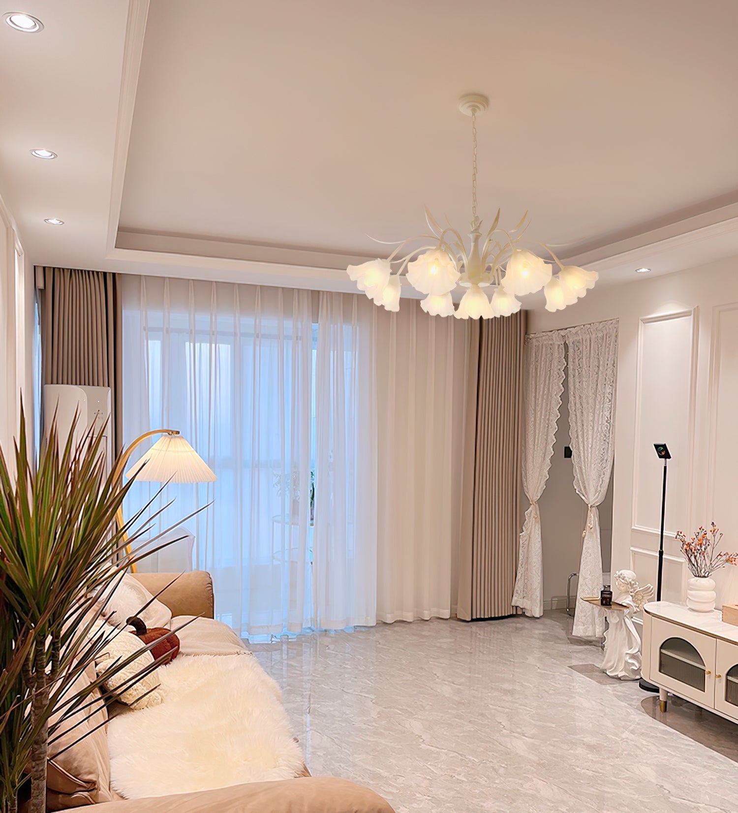 Murano Cream Chandelier - Lumpaz