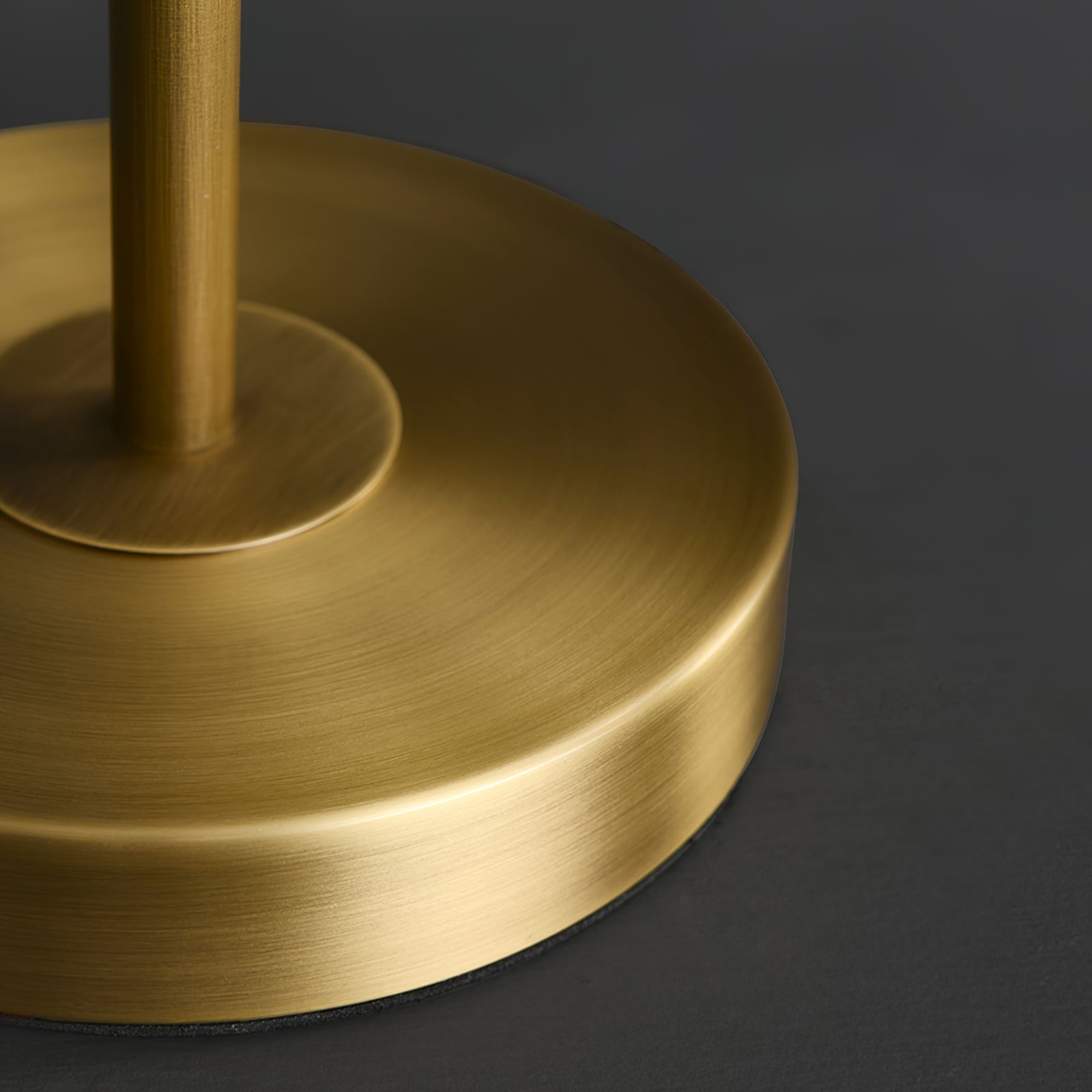 Task Table Lamp - Lumpaz