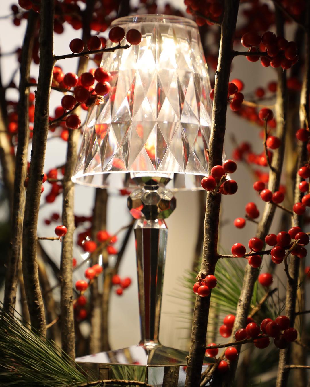Sparkle Glam Built-in Battery Table Lamp - Lumpaz