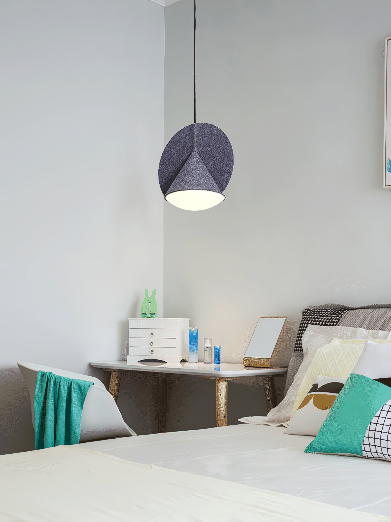 Ossa Resin Pendant Lamp - Lumpaz