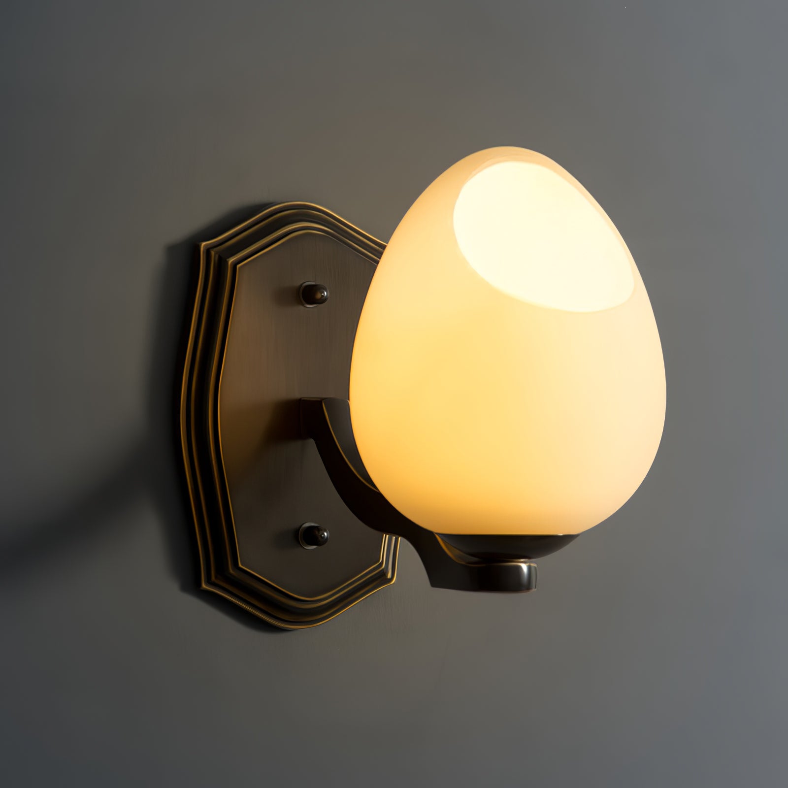 Egg Like Wall Lamp - Lumpaz