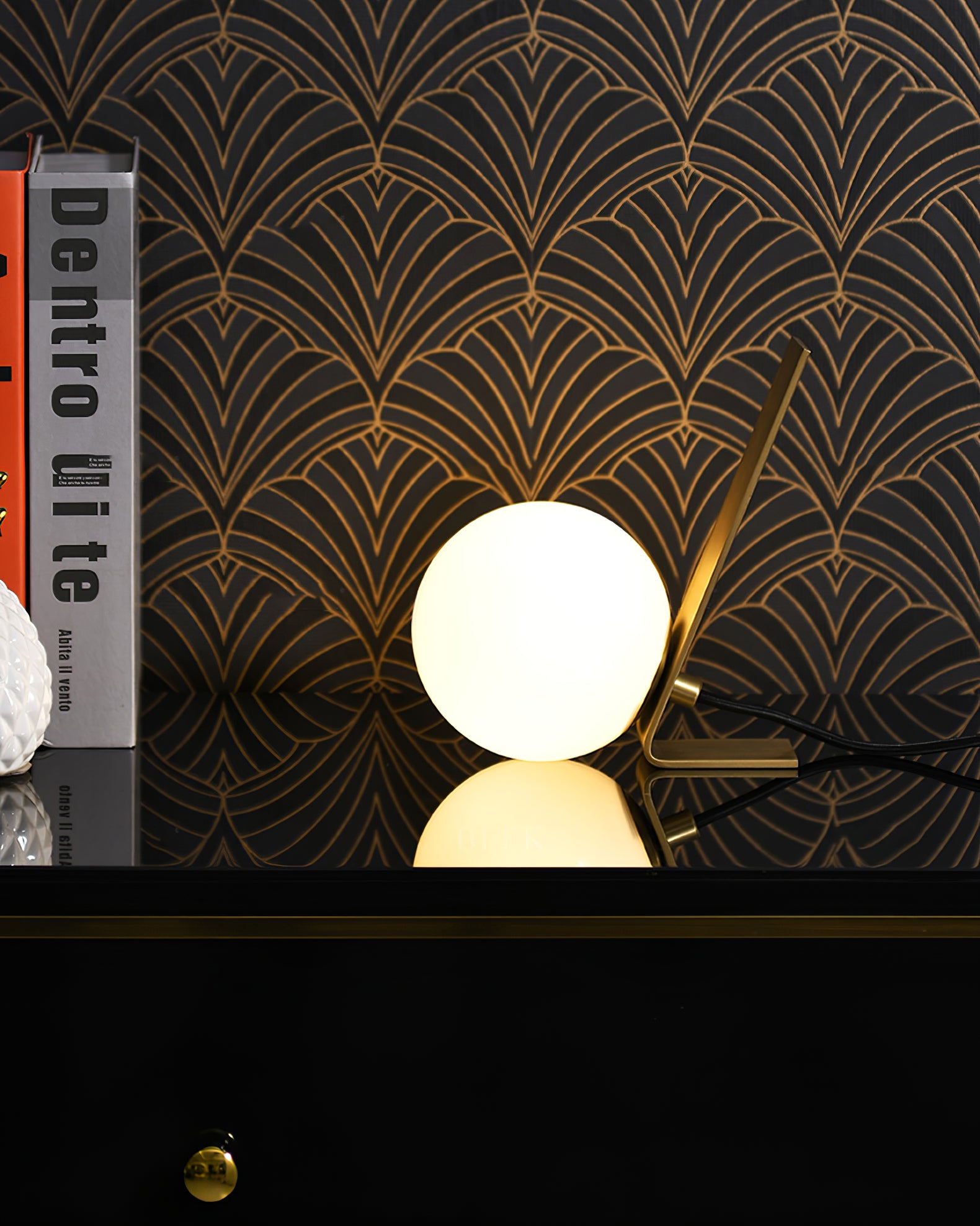 Daphne Table Lamp - Lumpaz