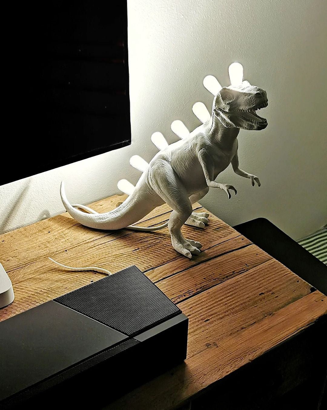 Stegosaurus Table Lamp - Lumpaz