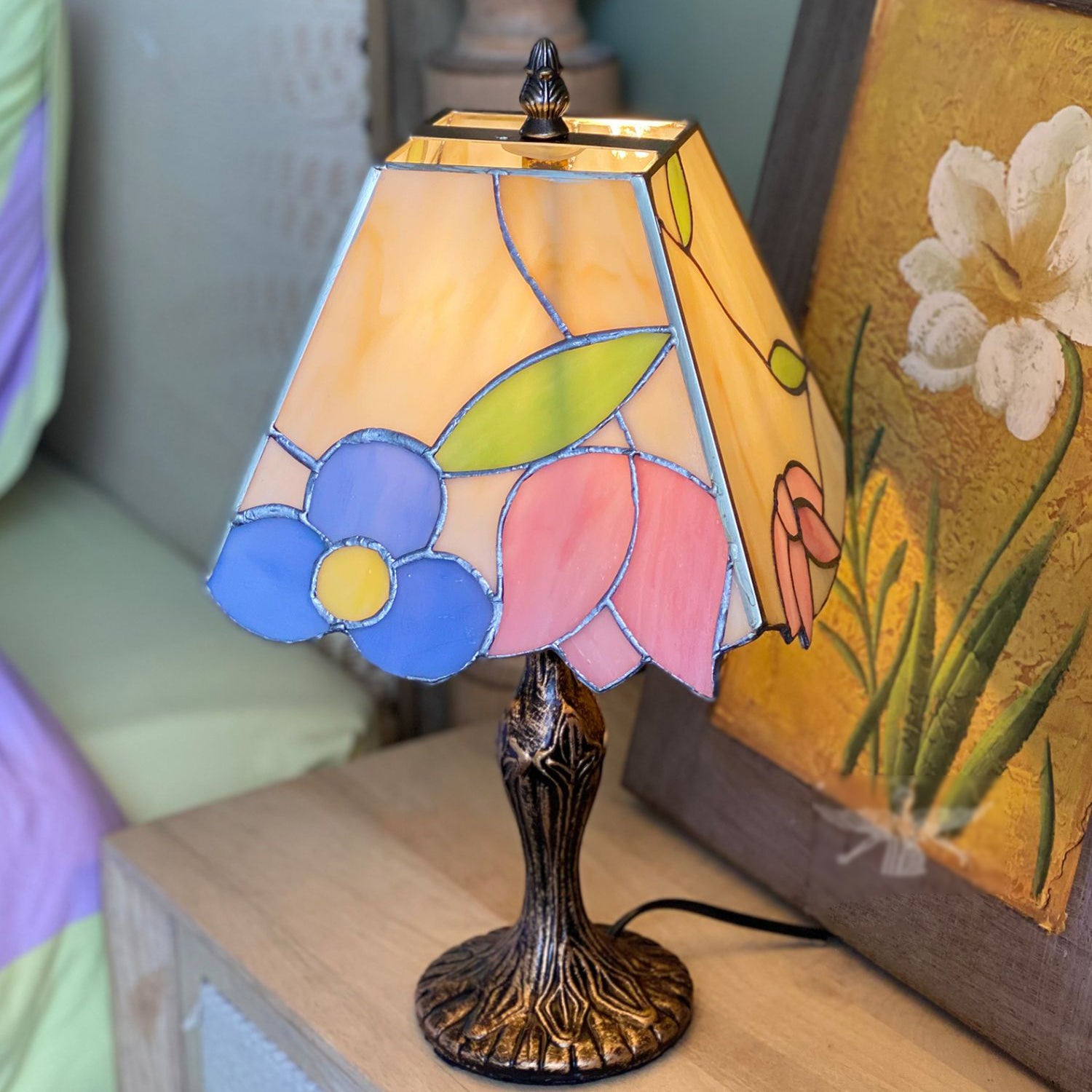 Tiffany Table Lamp - Lumpaz